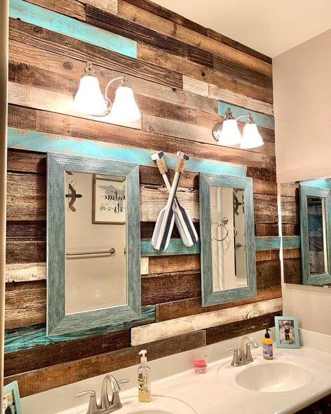 Beach Bathroom Ideas, Coastal Bathroom Ideas, Mirrors For Bathroom, Lake Bathroom, Sea Bathroom, Ocean Bathroom, Lake House Bathroom, Beachy Bathroom, Beach House Bathroom