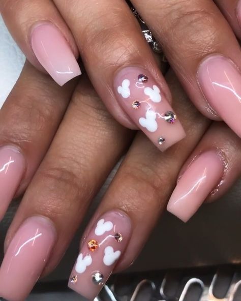 Medium Disney Nails, Pink Disney Nails Acrylic, Acrylic Overlay On Natural Nails, Simple Disney Nails Short, Disney Nails Short, Minnie Nails Simple, Mommy Nails, Disney Acrylic Nails Minnie Mouse, Overlay On Natural Nails