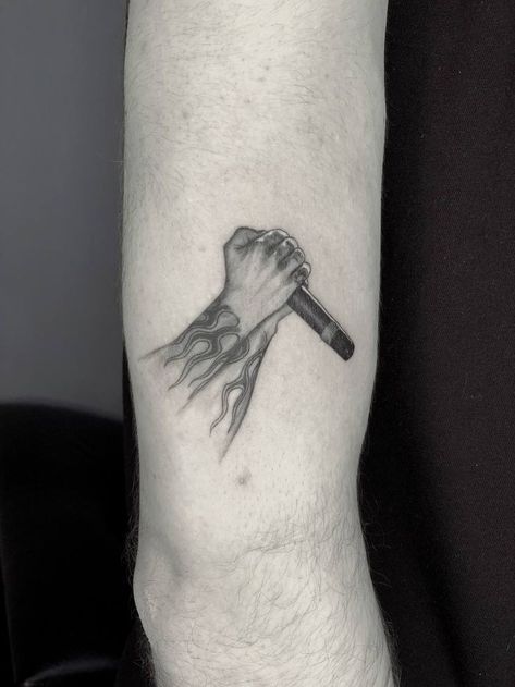 Hands of Chester Bennington Chester Bennington Tattoo, Linkin Park Tattoo, Lp Tattoo, Detailed Tattoos, Rock Tattoo, Linkin Park Chester, Detailed Tattoo, Tattoo Design Book, Chester Bennington