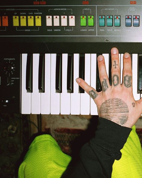 With the piano Mac Miller Piano, Mac Miller Tattoos, Artsy Pictures, Girls Vacation, Playing Piano, Mac Miller, The Piano, Best Day Ever, Wasting Time