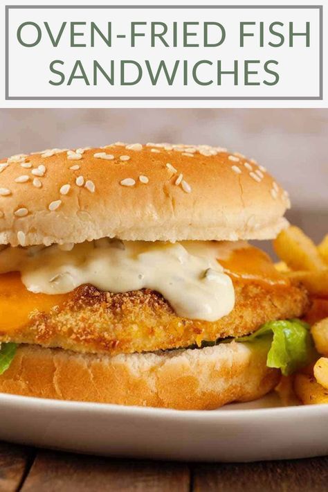 Cooked Sandwiches, Fish Fillet Sandwich, Fish Sandwich Recipes, Oven Fried Fish, Honey Food, Oven Baked Fish, Fish Sandwiches, Grilled Sandwiches, Crispy Fish