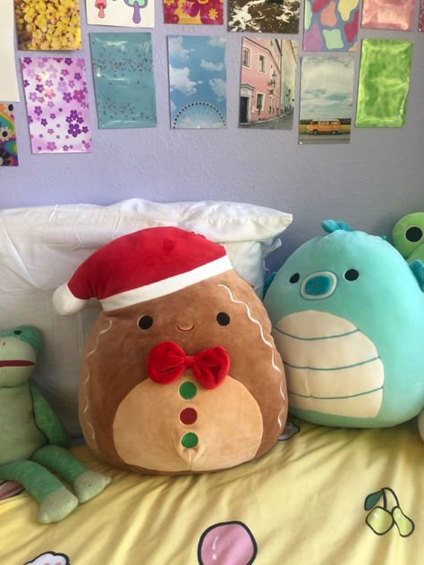 Mushroom Squishmallow Aesthetic, Rare Squishmallows Aesthetic, Squishmallows Aesthetic Collection, Green Squishmallow Aesthetic, Y2k Squishmallow, Squishmallows Collection, Squish Mellow, Stuff Animals, Collection Ideas