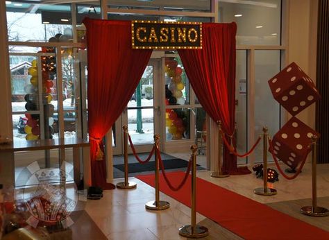 Casino Night Entrance, Casino Theme Party Entrance, Red Carpet Casino Night, Monte Carlo Casino Party, Casino Night Gala, Night In Vegas Prom Theme, Casino Night Prom, Las Vegas Prom, Casino Prom