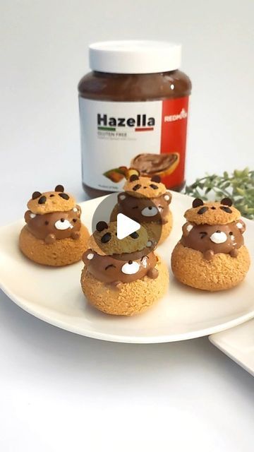 Phay Shing on Instagram: "Chocolate Hazelnut Choux Pastry Bears (makes about 15 small pastries) I was given 2 bottles of Hazella from @phoonhuat to try, so I decided on sharing something cute, simple & yummy that doesn't take much baking skill & uses minimal ingredients! Please scale quantity according to preference. Choux pastry: Craquelin: 21g unsalted butter 18g sugar 21g plain flour, sifted Batter: 60g water 20g unsalted butter 1/8 tsp fine salt 1/2 tsp sugar 30g plain flour, sifted 1 l Small Pastries, Panda Hat, Chocolate Work, Chocolate Hazelnut Spread, Choux Pastry, Whip Cream, Hazelnut Spread, Melted Chocolate, Whipping Cream