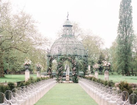 Chateau de Chantilly wedding ceremony decoration at Island of Love Paris Wedding Venues, Paris Wedding Venue, Garden Wedding Venues, Paris Garden, French Chateau Wedding, Glamorous Interiors, Pastel Wedding Flowers, Arch Decoration, Chateau Wedding