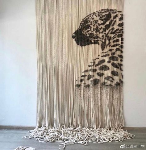 Macrame Installation, Macrame Portrait, Macrame Weaving, Fiber Art Wall Hanging, Boho Crafts Diy, Macrame Wall Art, Macrame Ideas, Macrame Decor, Macrame Design