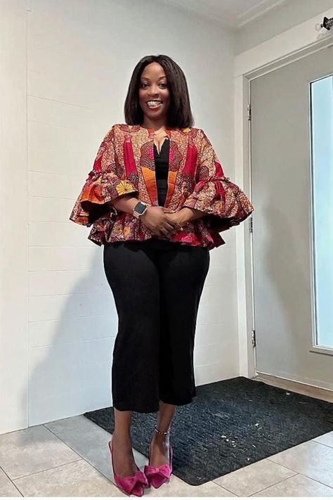 African Print Jackets For Women, Kimono Ankara Styles, Ankara Top Styles, Kitenge Fashion, African Blouses, African Fabric Dress, African Print Tops, Ghanaian Fashion, Best African Dresses