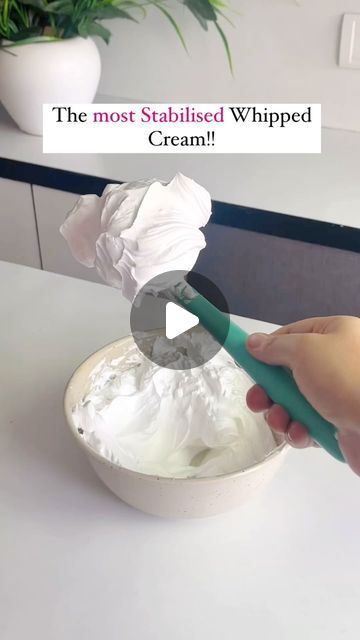 Ishleen Kaur | Patna cake artist on Instagram: "This process will give you the most stabilised Whipped Cream!! Ingredients are 👇🏻

1. Take 1/2 Cup whipped cream 
2. Add 1 tbsp Cornstarch in that 
3. Then add 1 tbsp Icing sugar
4. Rest follow the steps as shown in the video and you are done

Make this and thank me later🙌

Follow @goodberry_byishleen for more 
.
.
#reels #viralreels #viralvideos #trendingreels #bakingislove #bakingismypassion #caketipsandtricks #whippedcream #whippedcreamhack #whippedcreamtips" Cake Decorating With Cream, Whipped Cake Decoration, Cake Artist, Whipped Cream Cake Decoration, Whipped Cream Cake Frosting, Whipped Cream Wedding Cake, Whipped Cream Cake, Piped Whipped Cream On Pie, Whipped Cream Frosting Cake