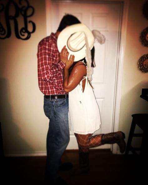 Cowboys And Angels Halloween Costume, Cowboy And Angel Costume, Cowboys And Angels Costume, Bf And Gf, Halloween Fits, Angel Halloween Costumes, Cowboys And Angels, Cowboy Stuff, Cowboy Costume