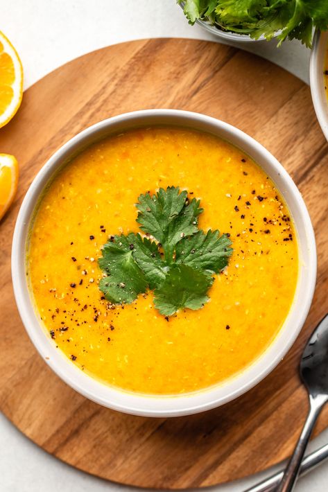 Food Egyptian, Yellow Lentil Soup, Egyptian Streets, Postpartum Meals, Vegan Lentil Soup, Inflammatory Recipes, French Lentils, Lentil Soup Recipes, Spinach Soup