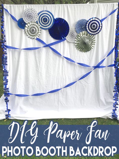 Diy Paper Fan, Quince Decor, Fox Den, Diy Photo Backdrop, Crepe Paper Streamers, Paper Streamers, Fan Photo, Paper Fan, Diy Backdrop