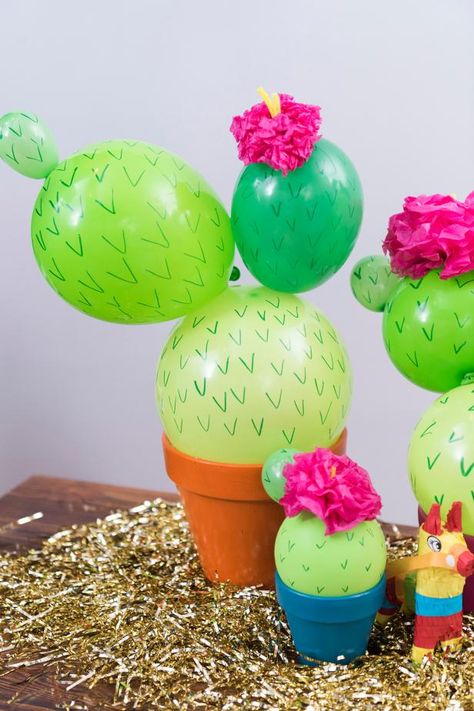 Mexican Dinner Party, Cactus Centerpiece, Dinner Tablescape, Cactus Balloon, Dimples And Tangles, Mexican Baby Shower, Mexican Birthday Parties, Balloon Centerpiece, Cactus Craft