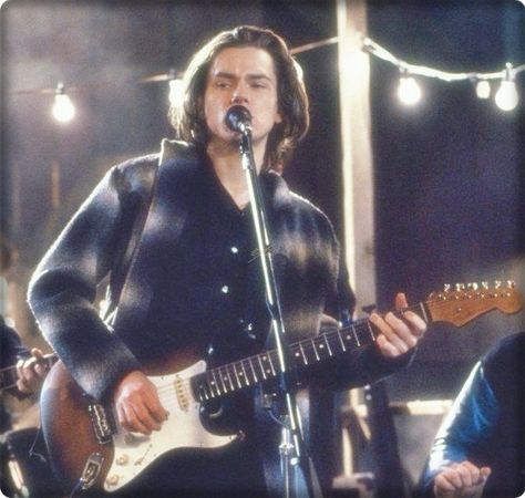 River as James in The Thing Called Love John Frusciante, River Phoenix, Love U Forever, Fictional Crushes, Most Handsome Men, I Miss Him, The Thing, Stand By Me, Photo Book