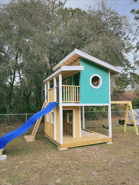 Modern Surf Shack, Modern Playhouse, Girls Playhouse, Surf Shack, House By The Sea, Swing Set, Play House, Play Houses, Little House