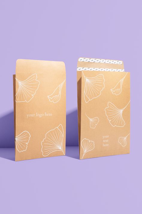 Sleek, minimal and classic. Blome Design Co's kraft mailer design is perfect for all occasions. Paper Mailer Packaging, Kraft Mailer Packaging, Kraft Paper Packaging Ideas, Mailer Bag Design, Nature Line Art, Printing On Tissue Paper, Line Art Floral, Nature Line, Mailer Design