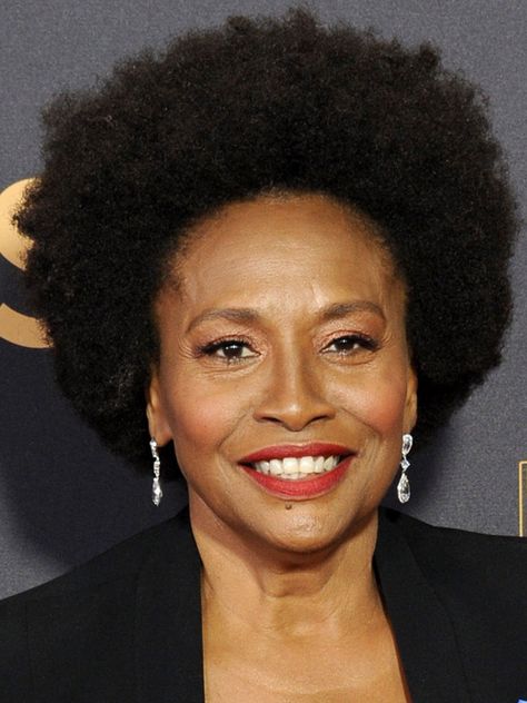 HAPPY 62nd BIRTHDAY to JENIFER LEWIS!!     1 / 25 / 19   American actress, singer and activist who began her career appearing in Broadway musicals and worked as a back-up singer for Bette Midler before appearing in films Beaches (1988) and Sister Act (1992). Jenifer Lewis, Theresa Randle, Jennifer Lewis, America Washington, Anthony Anderson, Fresh Prince Of Bel Air, Donny Osmond, Bette Midler, Whoopi Goldberg