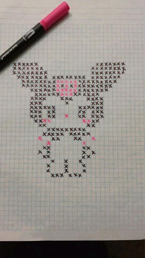 Buku Diy, Graph Paper Drawings, Easy Pixel Art, Pixel Drawing, Cool Pencil Drawings, Pix Art, Pixel Art Grid, Graph Paper Art, Kitty Drawing