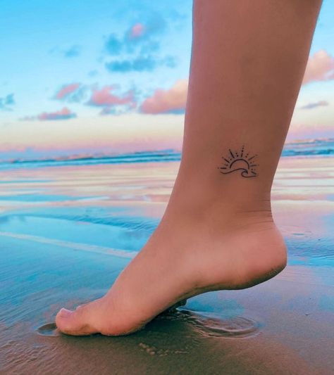 #tattoo, #tattoos, #inked, #tattooart, #tattooedwomen, #tattooedguys, #tattooinspiration, #tattooideas, #tattooworldwide, #tattoosociety, #InkLaughs, and #TattooFails​ Fnaf Tattoo, Small Beach Tattoos, Beachy Tattoos, Tattoo Sonne, Tato Minimal, Cute Simple Tattoos, Sunset Tattoos, Ankle Tattoos For Women, Petite Tattoos