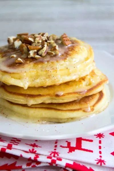 | Skip To My Lou Eggnog Pancakes, Christmas Brunch Recipes, Easy Breakfast Options, Easy Breakfasts, Christmas Breakfast Recipe, Pancakes Breakfast, Skip To My Lou, Homemade Food Gifts, Christmas Baking Recipes