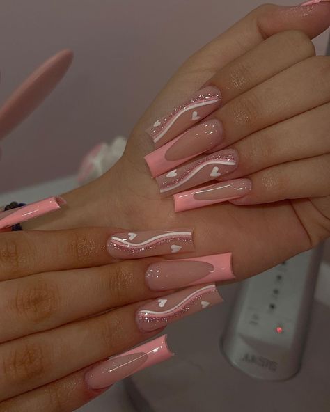 35 Trendy Nail Inspo For Your Next Manicure 2022 Streetwear, Acrylic Nails Nude, Hari Valentine, Long Acrylic Nail Designs, Girly Acrylic Nails, Long Acrylic Nails Coffin, Acrylic Nails Coffin Pink, White Nail Designs, 12th Grade