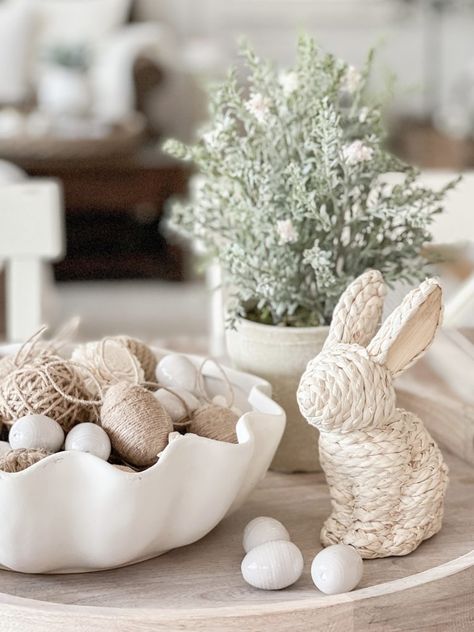 Neutral, light, and airy spring home tour | Spring decor inspiration | Easter decorations | Easter tablescapes | Seasonal decor ideas #springdecor #easterdecorations #springinspiration Spring Console Table Decor, Neutral Easter Decor, Modern Easter Decor, Bunny Figurines, Summertime Decor, Spring Cottage, Modern Easter, Farmhouse Easter Decor, Easter Tablescapes