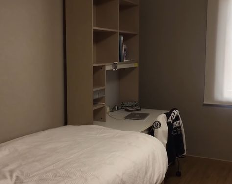 Korea Dorm Room, Yonsei University Dorm, Yonsei Aesthetic, Korea University Aesthetic, Yonsei University Aesthetic, University Rooms, Uni Dorm, University Dorm, Yonsei University