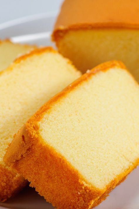 Best Birthday Cake Recipe, Kuih Lapis, Moist Yellow Cakes, Resipi Kek, Yellow Cake Recipe, Butter Cake Recipe, Sponge Cake Recipes, Yellow Cake, Pound Cake Recipes