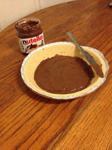 Nutella Slice, Pie No Bake, Nutella Pie, Easy Christmas Cupcakes, Nutella Snacks, How To Make Nutella, Coconut Smoothie Recipe, Healthy Recipes Easy Snacks, Nutella Recipes