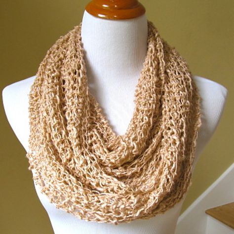 Ravelry: LBK63's Super Easy Lightweight Lacy Infinity Scarf Lightweight Crochet Scarf, Crochet Infinity Scarf Free Pattern, Crochet Hat Ideas, Infinity Scarf Crochet, Crochet Infinity Scarf Pattern, Crocheted Scarves, Crochet Cowls, Crochet Scarfs, Infinity Scarf Pattern