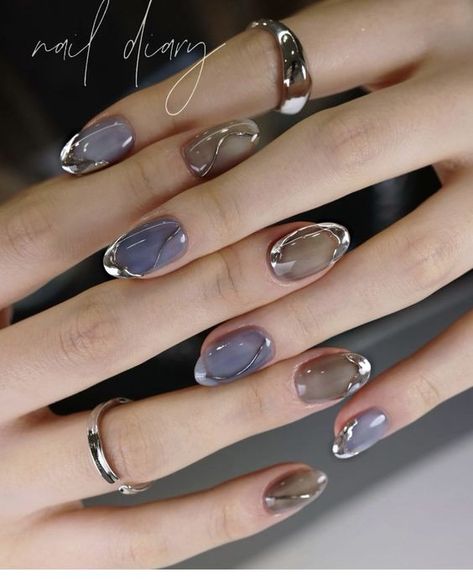 Metallic Nails Design, Minimal Nails, Pretty Gel Nails, Japanese Nails, Metallic Nails, Star Nails, Chic Nails, Dope Nails, Manicure E Pedicure