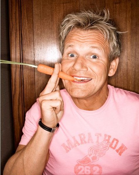 Gordon Ramsay Aesthetic, Gordon Ramsay Pictures, Gorden Ramsay, Val Core, Gordon Ramsay Funny, Gorden Ramsey, Chef Ramsey, Lamb Sauce, Smash Board