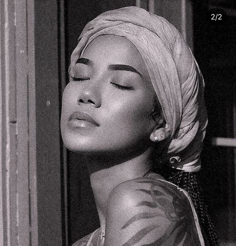 Jhene Aiko Portrait, Jene Aiko Aesthetic, Jhene Aiko Black And White, Jhene Aiko Album, Rnb Aesthetic, Songs Aesthetic, Jhené Aiko, Clean Shower, Swag Couples