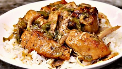 How to Make Southern-Style Stewed Chicken Soulfood Chicken Recipes, Baked Chicken Recipes Southern, Stew Chicken Legs Recipe, Easy Stewed Chicken, Chicken Wing Stew Recipes, Southern Chicken Thigh Recipes, Southern Style Stewed Chicken And Rice, Southern Style Dinner Recipes, Baked Chicken Soul Food