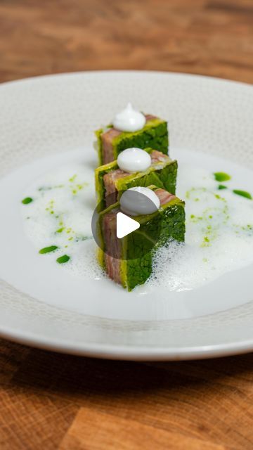 Fine Dining Vegetables, Vegetable Terrine Fine Dining, 8 Course Meal Ideas, Cold Starters Fine Dining, Terrine Plating, Salad Plating Presentation, Molecular Gastronomy Plating, Fine Dining Starters, Chive Oil