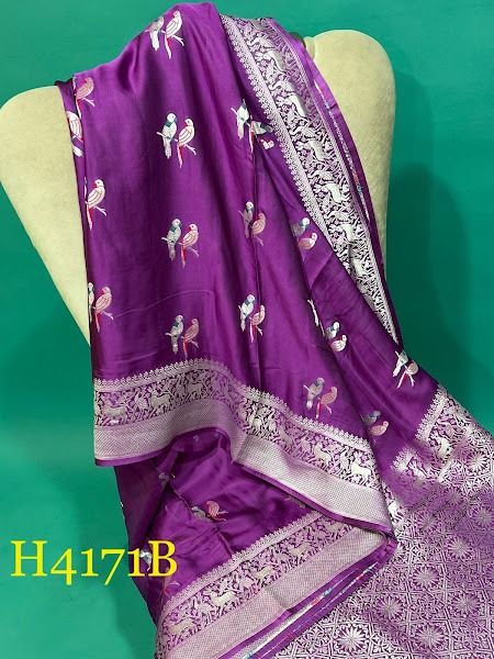 EXCLUSIVE MASHRU SILK SAREES Mashru Silk Saree, Simple Borders, Indian Fashion Dresses, Silk Saree, Indian Fashion, Silk Sarees, Fashion Dresses, Buy Online, Blouses