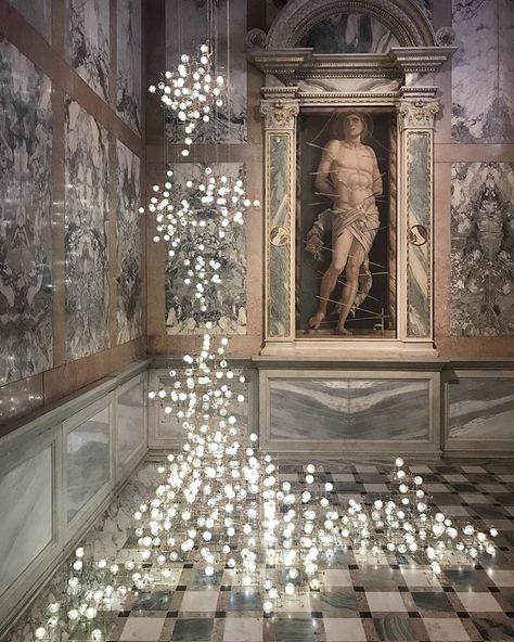 Cappella del Montegna  Biennale di Venezia 2019 Dark Light, Dutch Artists, Wedding Supplies, Light Art, Installation Art, Lalique, Street Photography, Sculpture Art, Art Set