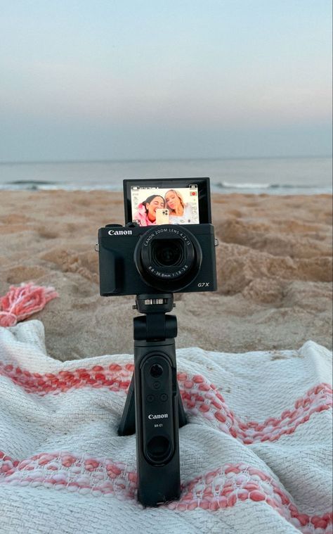 Cute Vlog Camera, Vlogging Camera Youtube, Beginner Vlogging Camera, Vision Board Vlogging, Camera Vlog Aesthetic, Camera Vision Board, Summer Vlog Aesthetic, Vlog Aesthetic Wallpaper, Vlogging Camera Aesthetic