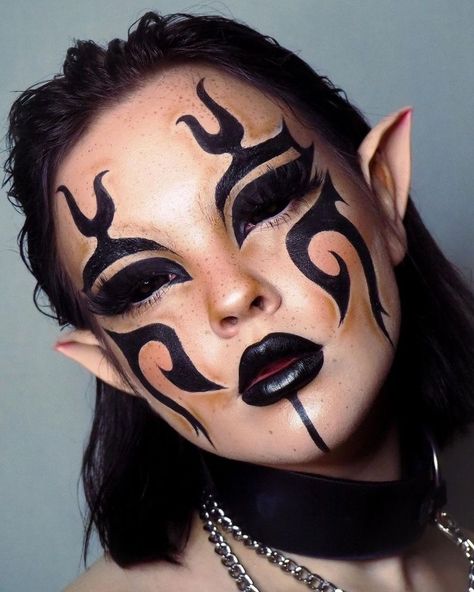 Which Make Up, Fantasy Makeup Ideas Creative, Sfx Makeup Ideas, Faceart Makeup, Halloweenský Makeup, Drag Make-up, Alt Makeup, Graphic Makeup, Drag Makeup