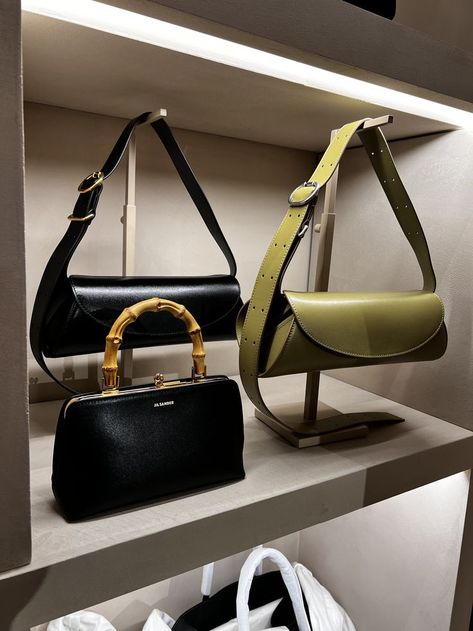 The Cannolo and the Goji bags by Jil Sander are now available at OTTODISANPIETRO. Buy your very own Jil Sander bag by visiting our store in A Coruña, via our website or through our app. #JilSander #JilSanderBags #LuxuryBags Jil Sander Bag, Understated Luxury, Media Content, Jil Sander, Minimal Design, Women's Bags, Sanders, Exclusive Collection, Master Class