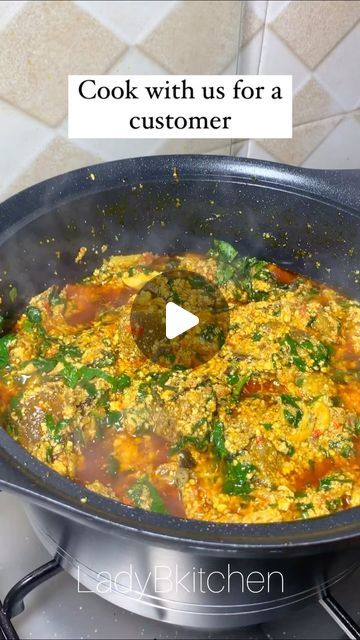 How To Make Egusi Soup, Easy Sunday Lunch Ideas Families, How To Cook Egusi Soup, Sunday Lunch Ideas Families, Egusi Soup Nigerian Food, Bulk Meals, Egusi Soup Recipes, Egusi Soup, Online Restaurant