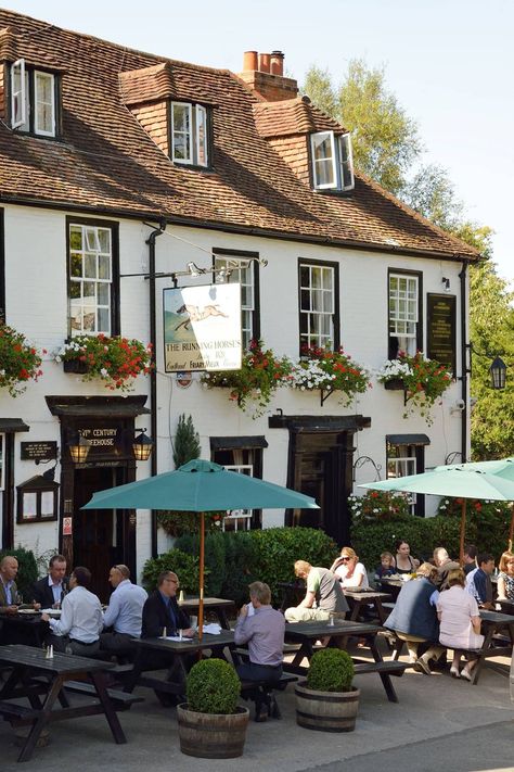 London Village, Great Missenden, House England, England Aesthetic, England Countryside, Need A Change, Champions Of The World, London Aesthetic, Cottage House