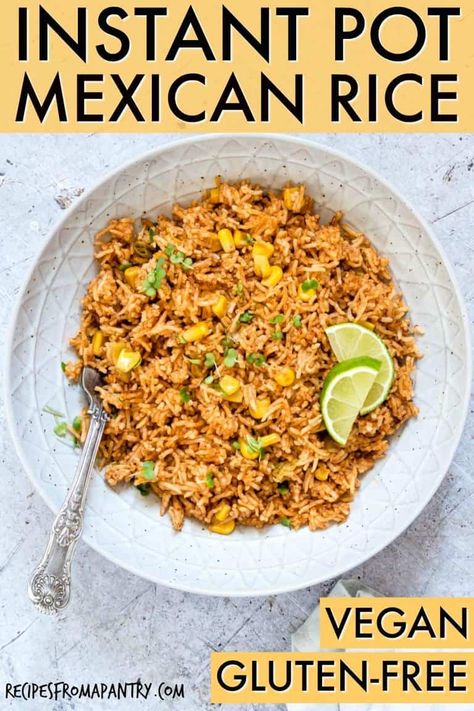 Say hello to the best Instant Pot Mexican Rice ever. This Instant Pot Spanish rice recipe is SO good and makes the best Mexican side dish recipe!. #instantpot #pressurecooker #mexicanrice #spanishrice #rice White Rice Instant Pot, Instant Pot Spanish Rice Recipe, Brown Rice Instant Pot, Instant Pot Rice Recipes, Instant Pot Spanish Rice, Instant Pot Mexican Rice, Instant Pot Brown Rice, Gluten Free Instant Pot Recipes, Rice Instant Pot