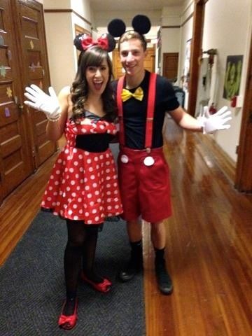 Mickey and Minnie at Halloween last year! #couplescostume #halloween #halloweencostume #cutecouplescostume Mickey And Minnie Mouse Costume, Mickey And Minnie Costume, Minnie Costume, Carnaval Outfit, Run Disney Costumes, Minnie Mouse Costume, Run Disney, Disney Costumes, Adult Halloween Costumes