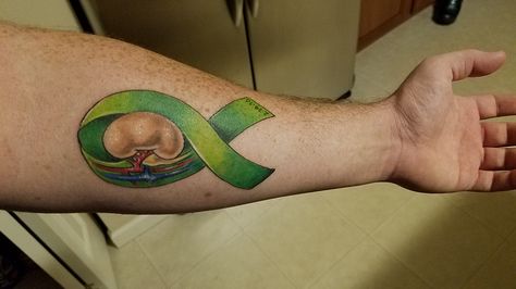 My kidney transplant/organ and tissue donation ribbon tattoo! Done by Bill White Jr. at M&M Tattooing. Downingtown PA. Ckd Tattoos, Transplant Tattoo, Kidney Tattoo Design, Kidney Donor Tattoo Ideas, Kidney Tattoo, Kidney Warrior Tattoo, Transplant Tattoos Liver, Organ Donor Tattoo, Kidney Transplantation Tattoo