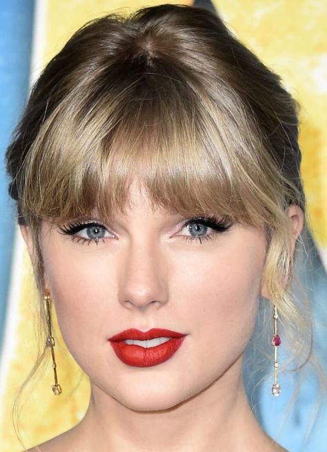 Taylor Swift Face, Taylor Swift Eyes, Cats Movie, Cara Taylor, Taylor Swift Fotos, Cat Movie, People References, Face Pictures, Sweetie Pie