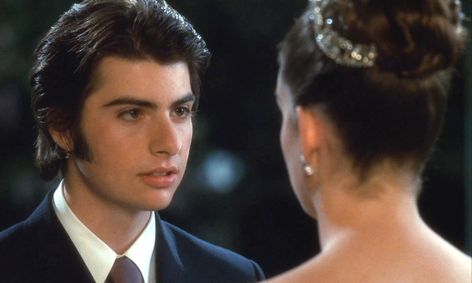 Michael Moscovitz, The Princess Diaries 2001, Mia Thermopolis, Robert Schwartzman, Princess Diaries 2, Diary Movie, The Princess Diaries, Royal Ball, First Boyfriend