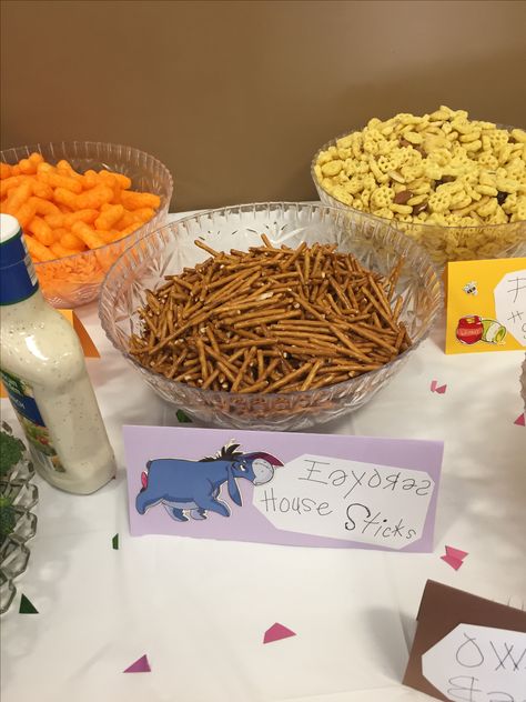 Gender Reveal Ideas Pooh Theme, Winnie The Pooh Party Foods, Pooh Bear Party Food, Winnie The Pooh Gender Reveal Food, Pooh Shower Food, Baby Shower Food Winnie The Pooh, Tigger Baby Shower Ideas, Winnie The Pooh Shower Food, Winnie The Pooh Snacks