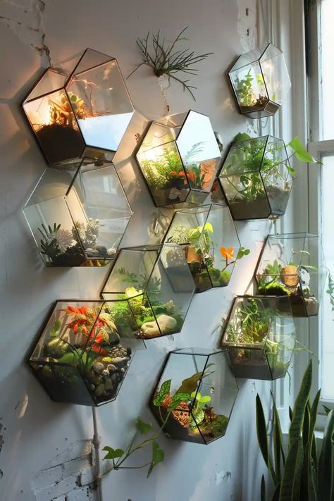 31 Eye-Catching Plant Wall & Hanging Plant Ideas Herbs To Grow At Home, Hanging Plant Ideas, Wall Terrarium, Best Herbs To Grow, Wall Hanging Decorations, Herbs To Grow, Indoor Plant Wall, Living Wall Art, Hanging Terrarium