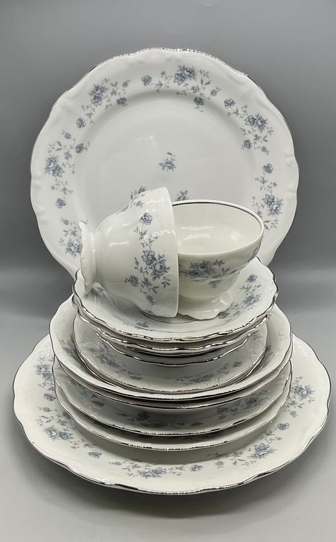 "Vintage Johann Haviland Bavaria Germany\"Blue Garland \" 7 Piece Place Setting Dinner Set for 2 ( 14 Pieces) Dinner set Includes: 2- Dinner Plates-10\" D 2- Salad Plates-7 3/4\" D 2- Cereal Bowls-7 1/2\" D x 1 1/2\" H  2- Bread and Butter Plates-6\" D  2-Fruit Bowls-5\" D x 1\" H 2- Saucers -6 1/4\" D  2- Teacups-3 3/4\" D x 2 3/4\" H Capacity-8 Oz. Bordered with beautiful blue flowers and platinum rims  In excellent condition with no chips,cracks,scratches or discoloration" Homemade Latte, Beautiful Blue Flowers, Blue Garland, Fine China Dinnerware, Dishware Sets, Silver Birthday, Antique Dishes, Bread And Butter, Gold Ceramic