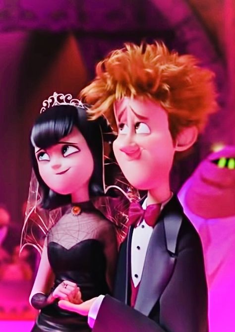 Hotel Transylvania Poster, Johnny Hotel Transylvania, Mavis Hotel Transylvania, Hotel Transylvania 2, Mavis Dracula, Desenhos Love, Mal And Evie, Cute Disney Pictures, Hotel Transylvania